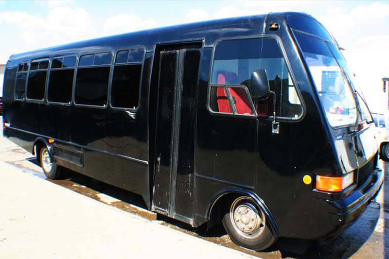 Quincy limo bus service